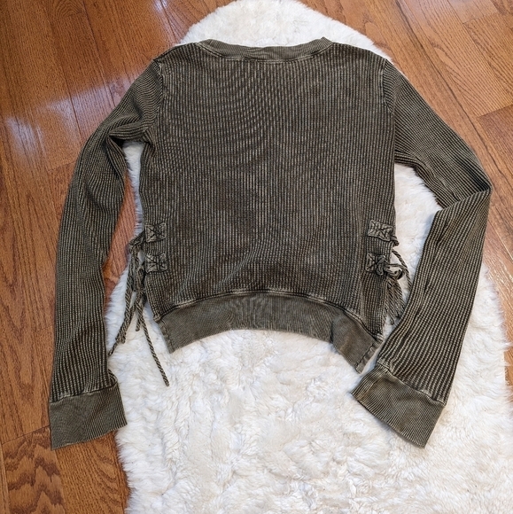 Free PEOPLE FP ONE Interlaken thermal side tie top green medium - Picture 7 of 13